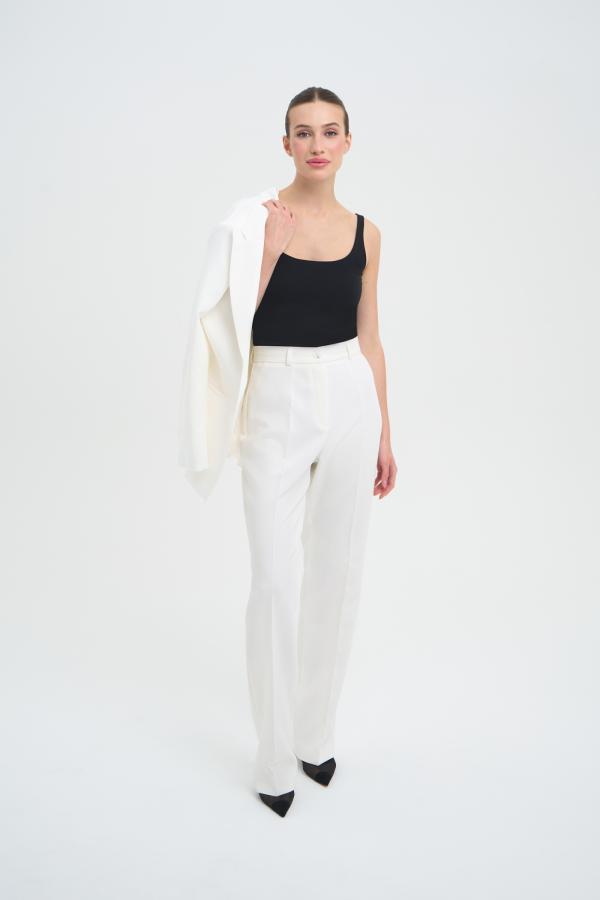 

Брюки прямые neo elegance арт.SS25//PSL/005/ML Цвет: Молочный