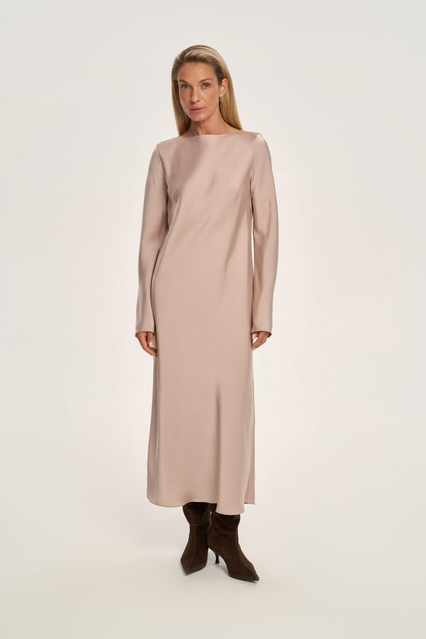 

Платье арт.FW25/D/3SS/001/DBE Цвет: Темно-бежевый