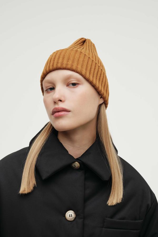 Шапка артH0623002 Цвет Песочный 700₽